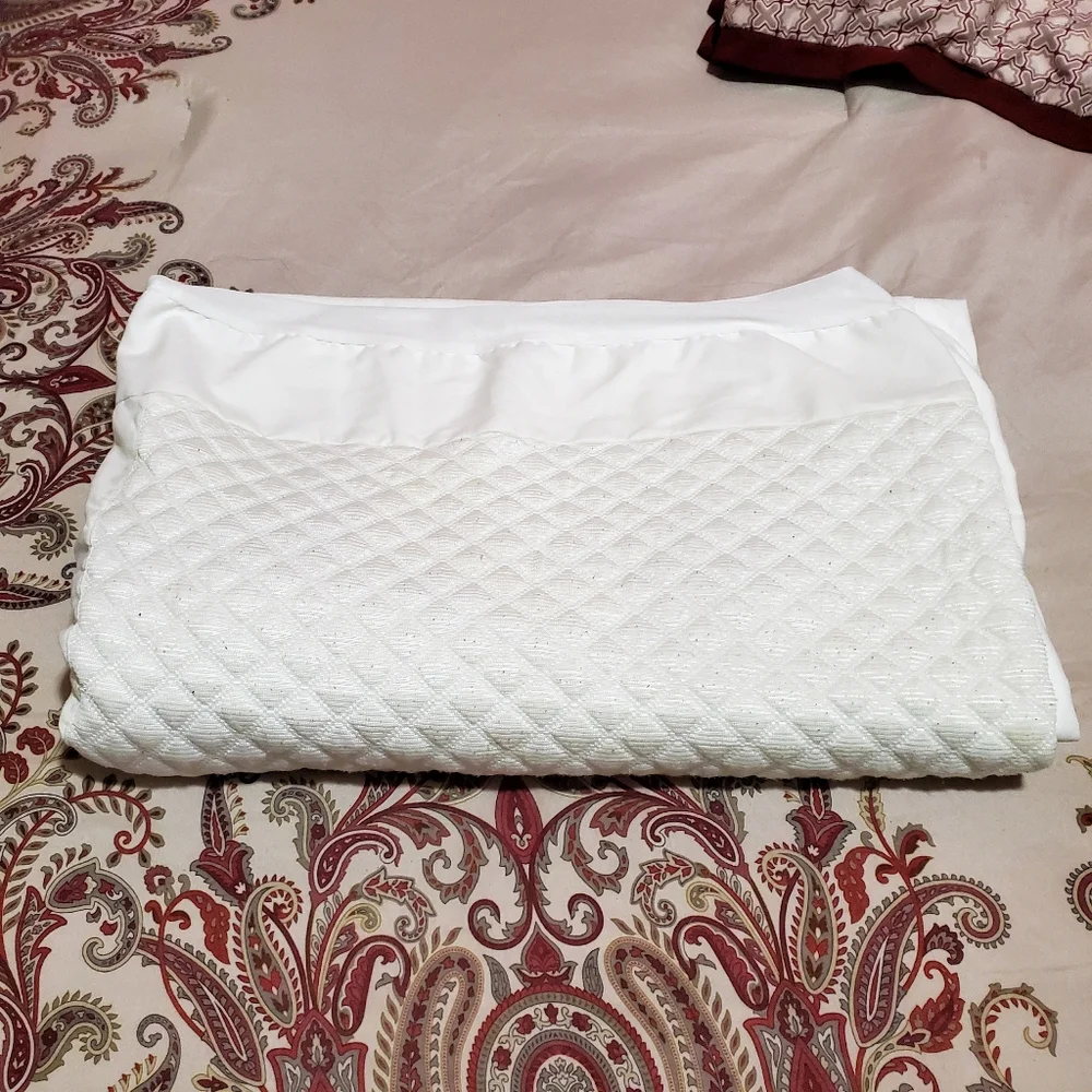 NWOT Mattress Topper Twin Size